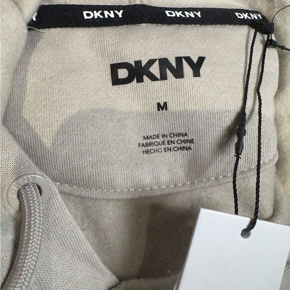 DKNY Men’s Logo Lennon hoodie in stone size medium NWT - Picture 6 of 7